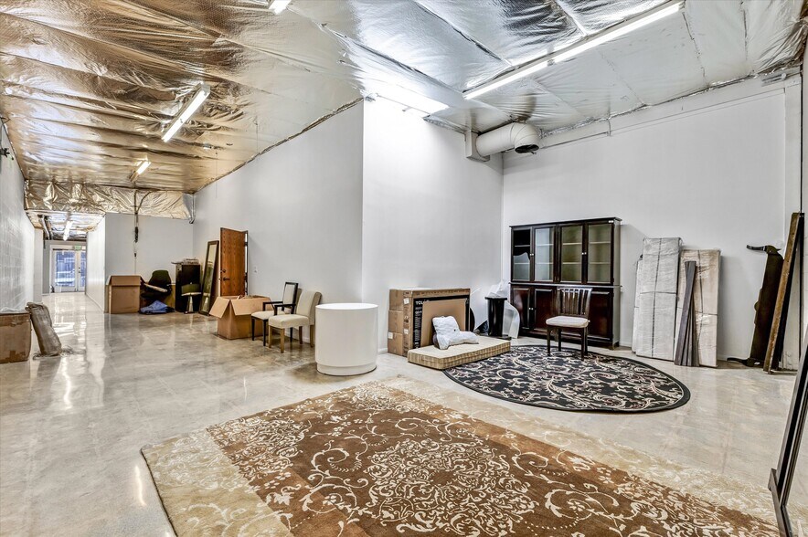 More Photos Of 2320 Cotner Ave, Los Angeles Loft Creative Space For Sale