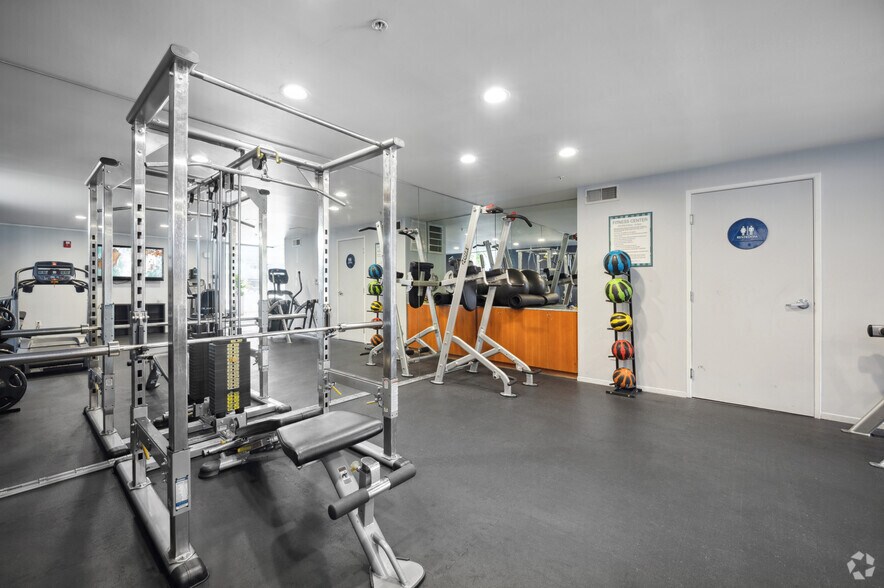 More Photos Of 401 S La Fayette Park Pl, Los Angeles Apartments For Sale