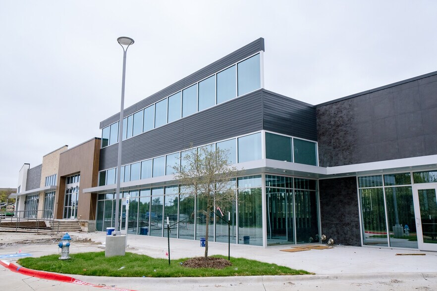 More Photos Of 3115 Bunker Hill Rd, Sachse Unknown For Lease