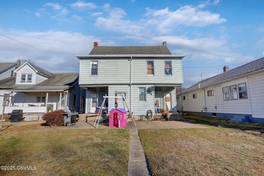 More Photos Of 606 W Main St, Bloomsburg Flex For Sale
