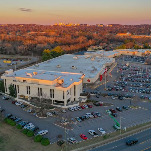 More Photos Of 28 White Bridge Rd, Nashville Medical For Lease