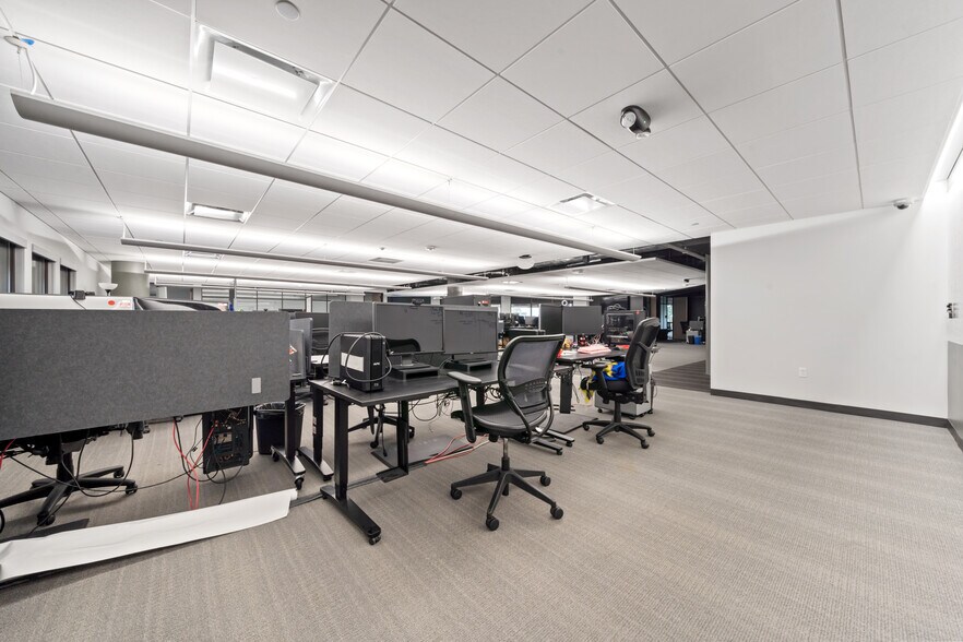 More Photos Of 7620 Guadalupe St, Austin Office For Lease