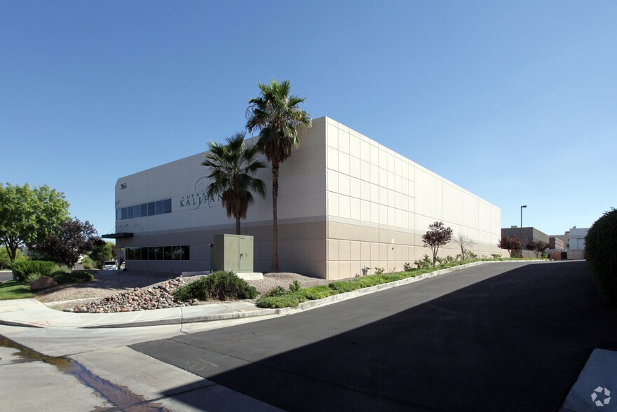 More Photos Of 265 Pilot Rd, Las Vegas Warehouse For Lease