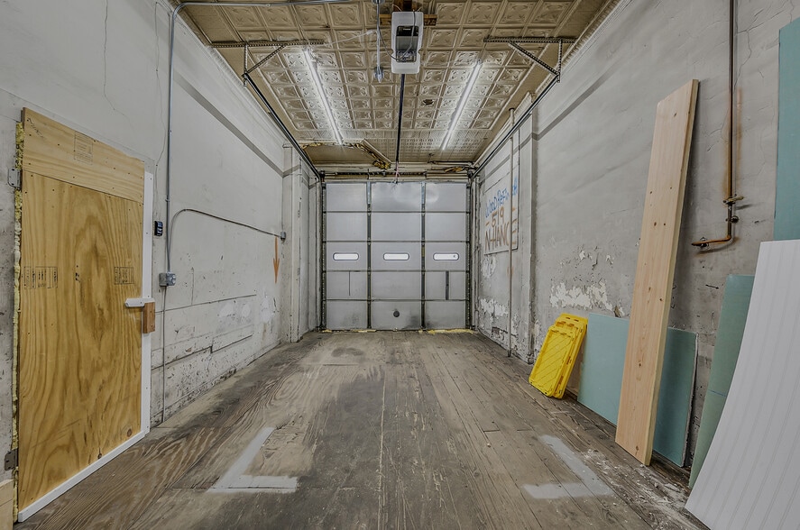 More Photos Of 515 Wyoming Ave, Scranton Flex For Sale