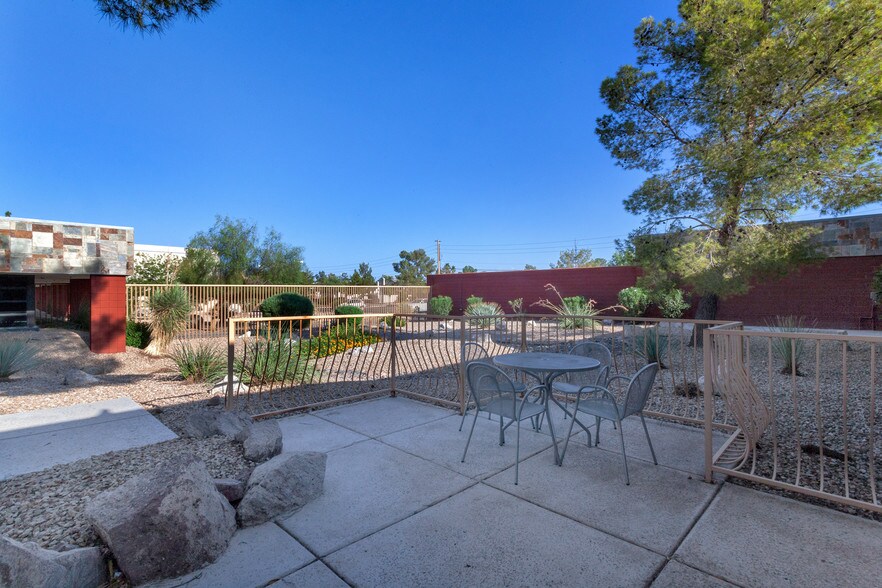 More Photos Of 2400 N Tenaya Way, Las Vegas Office For Lease