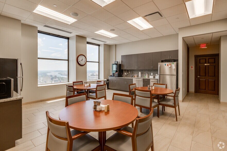 Photo of 6th Floor Ste 600