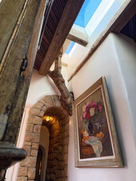 More Photos Of 1075 Paseo de Peralta, Santa Fe General Retail For Sale