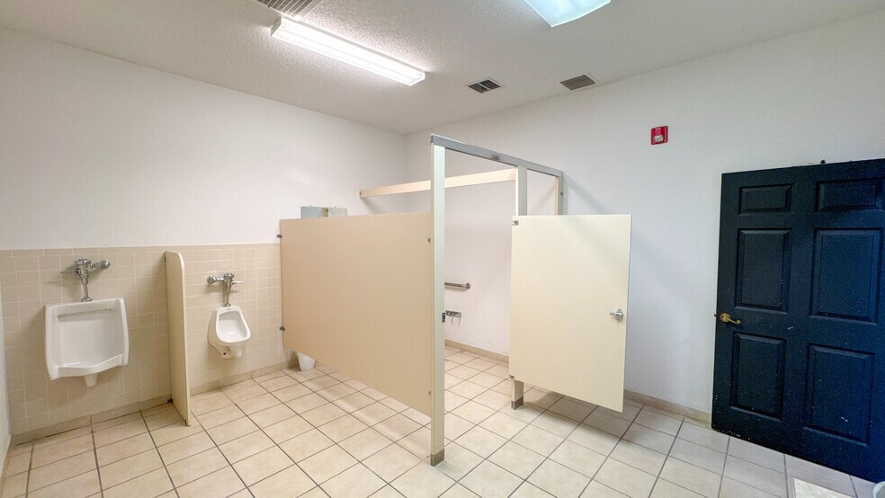 More Photos Of 4040 E County Road 540A, Lakeland Religious Facility For Sale