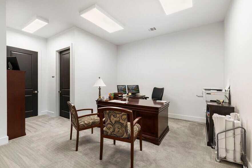 More Photos Of 15030 N. Eldridge Pky, Cypress Office For Lease