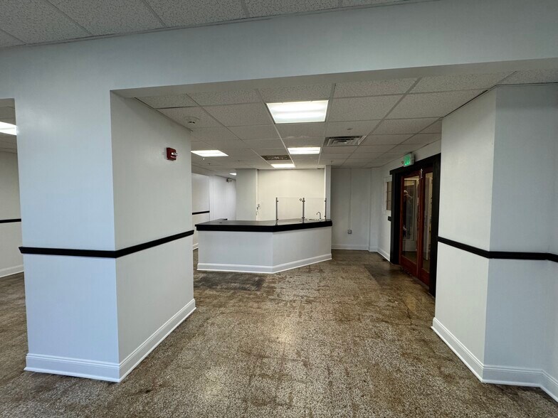 More Photos Of 237 N Michigan St, South Bend Apartments For Lease