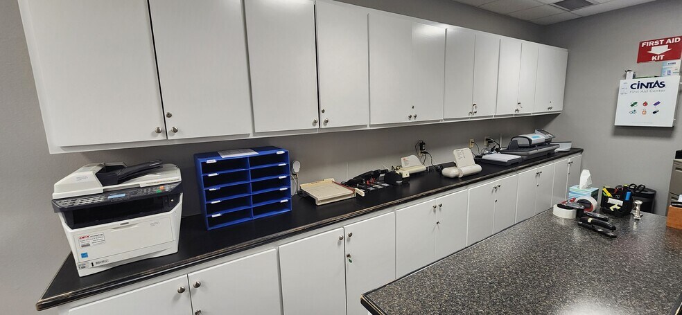 More Photos Of 926 Chulie Dr, San Antonio Coworking Space