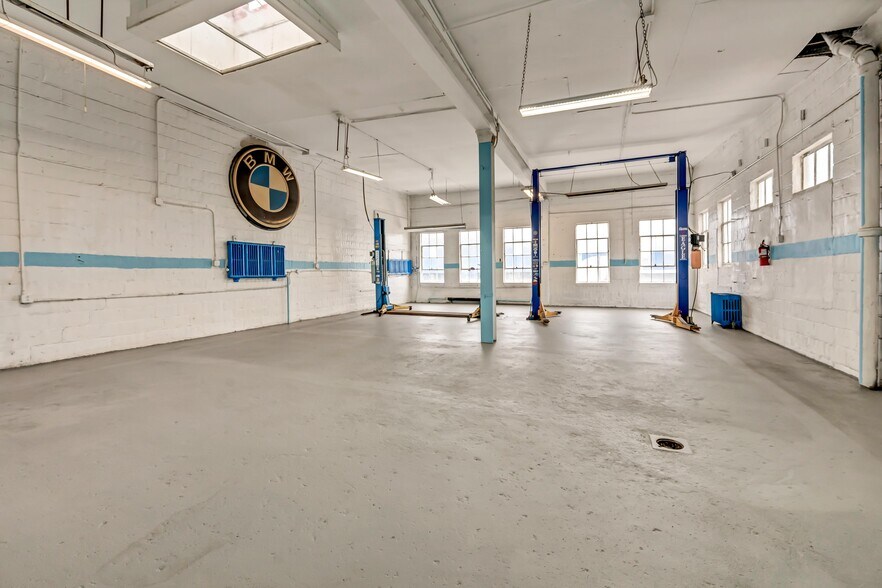 More Photos Of 914-920 Old Nepperhan Ave, Yonkers Storefront For Sale