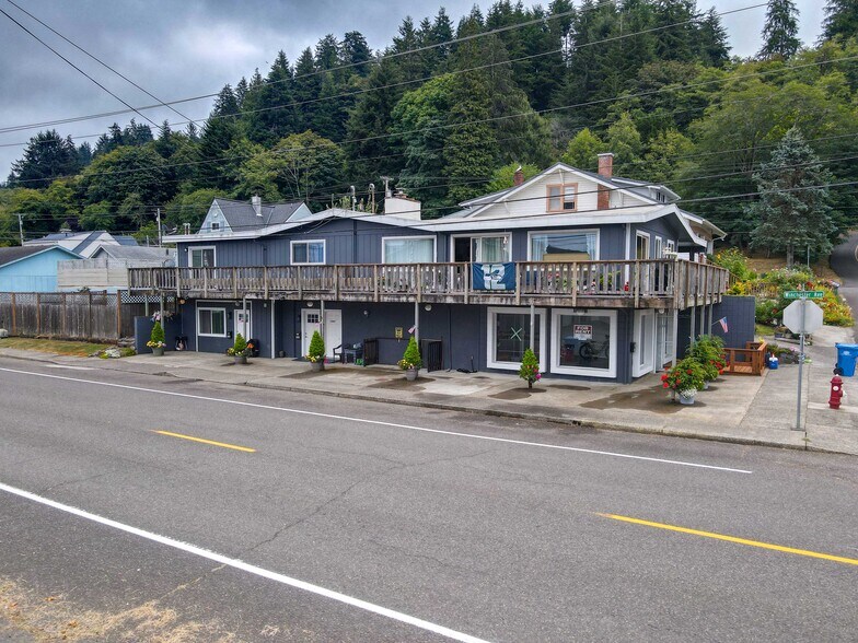 More Photos Of 582 Winchester Ave, Reedsport Storefront Retail Residential For Sale