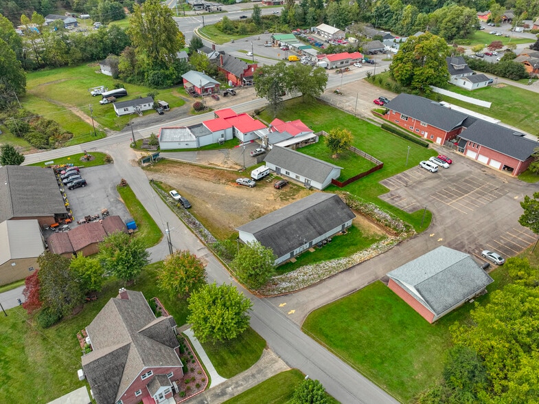 More Photos Of 505 E Main St, Burnsville Apartments For Sale