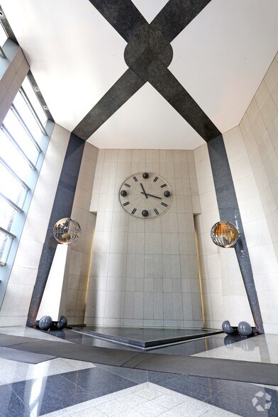 More Photos Of 33 Whitehall St, New York Office For Sale