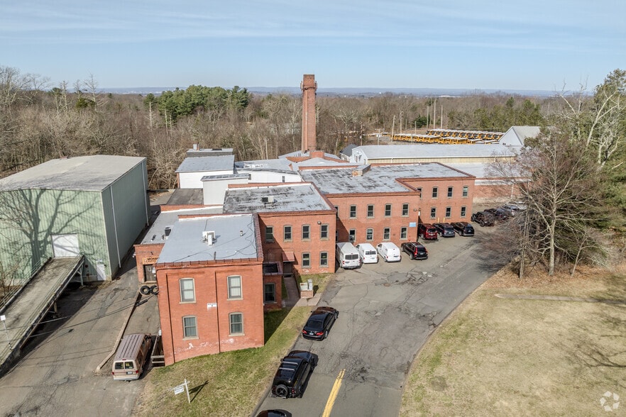 More Photos Of 5-40 Glen Rd, Manchester Warehouse For Lease