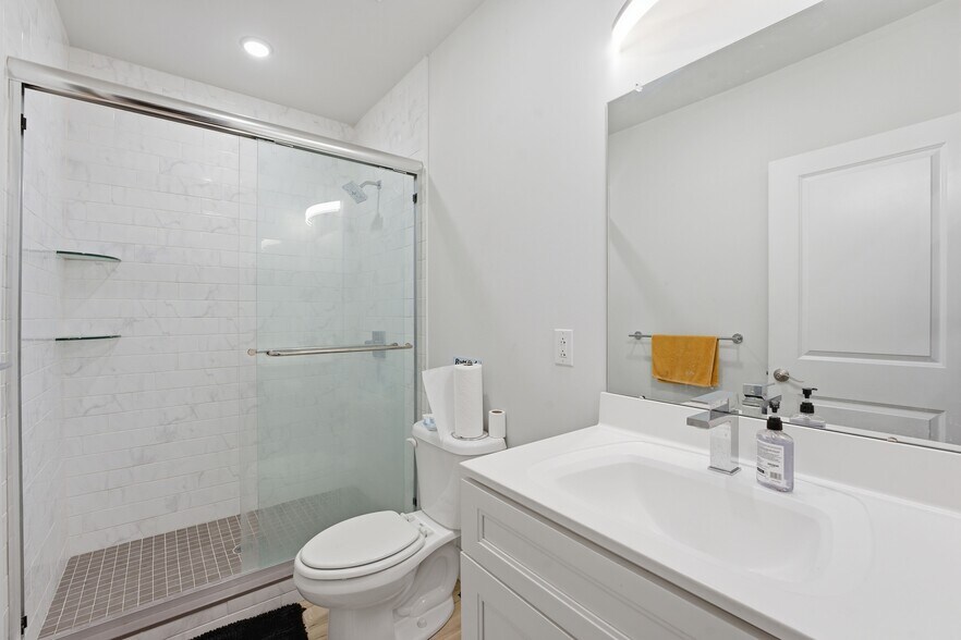 More Photos Of 2440 Kensington Ave, Philadelphia Apartments For Sale