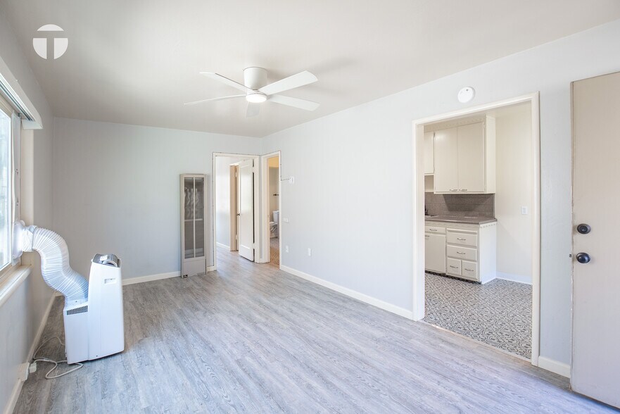 More Photos Of 916-926 22nd St, Sacramento Apartments For Sale