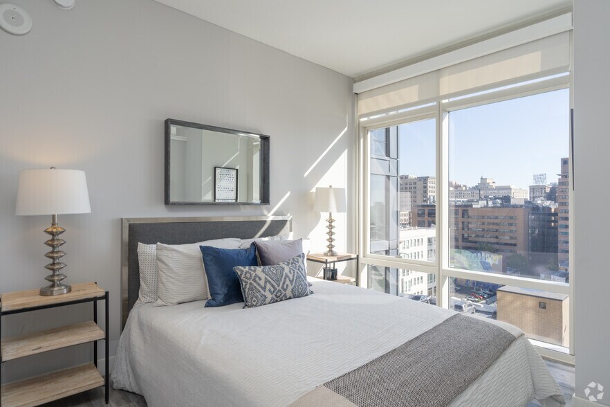 More Photos Of 1213 Walnut St, Philadelphia Apartments For Lease