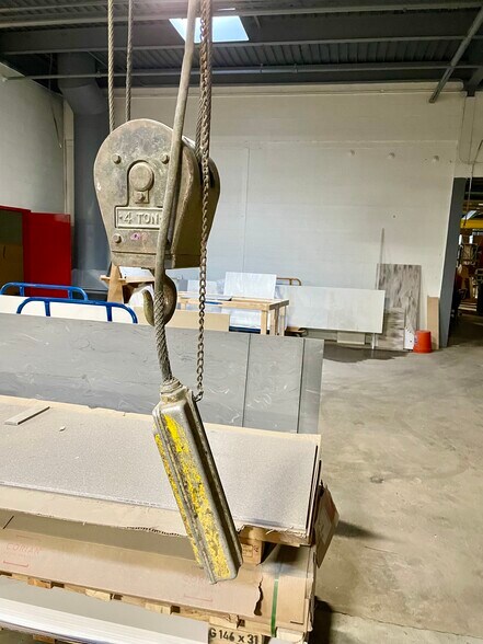 More Photos Of 198 Airport Rd, Fall River Warehouse For Lease