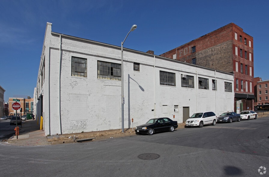 More Photos Of 301-317 N Front St, Baltimore Warehouse For Sale