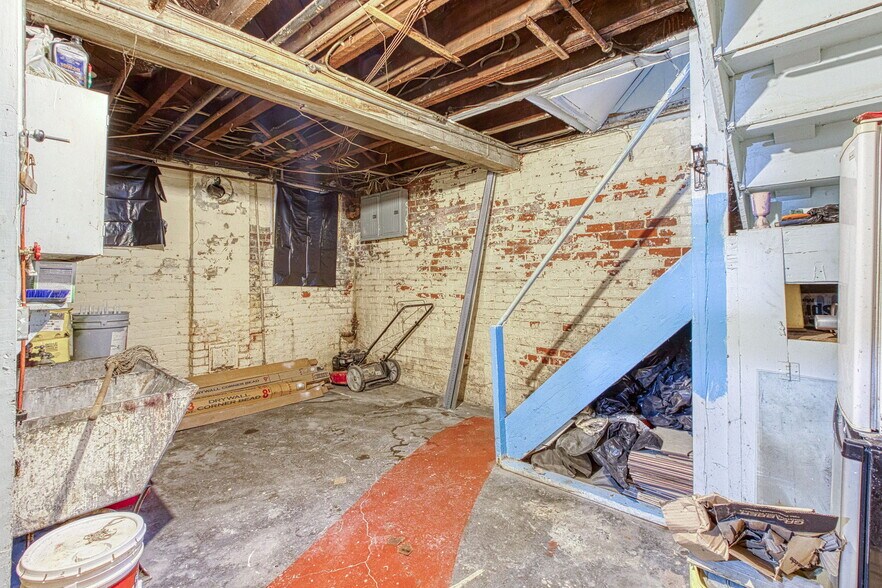 More Photos Of 423 W Grand Blvd, Detroit Apartments For Sale
