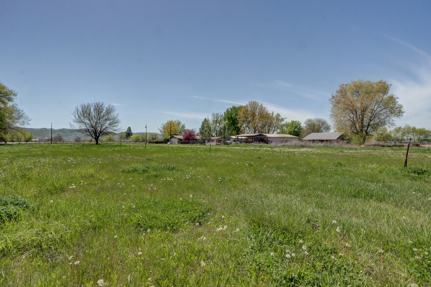 More Photos Of 340 W Highway 52, Emmett Land For Sale