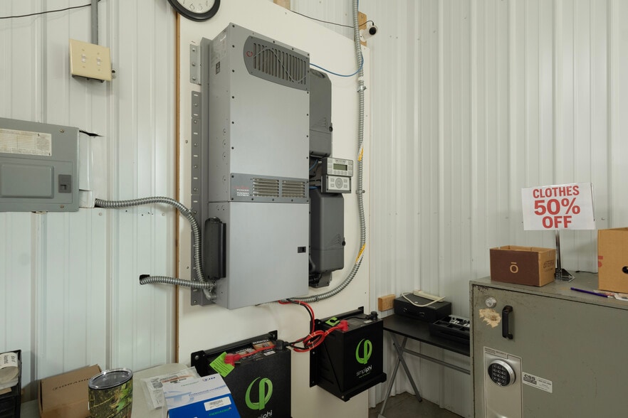 More Photos Of 4437 S Dixie Hwy, Glendale Supermarket For Lease