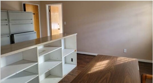 More Photos Of 5255 W Sunset Blvd, Los Angeles Office For Sale