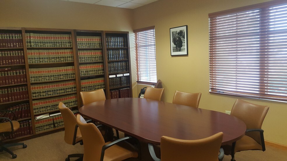 More Photos Of 18400 Maple Creek Dr, Tinley Park Medical For Sale