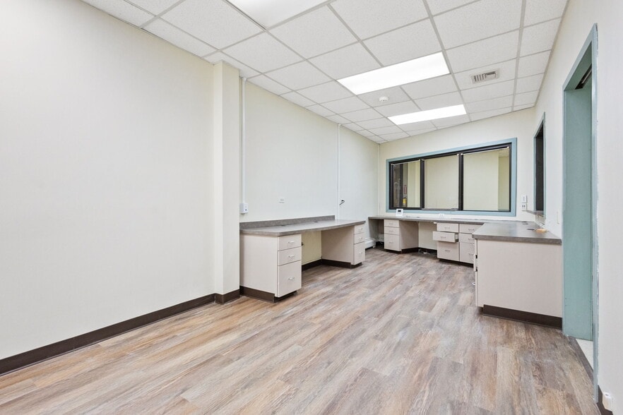 More Photos Of 311 N Midland Ave, Nyack Medical For Lease