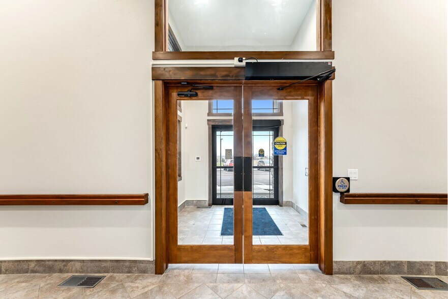 More Photos Of 40 Four Mile Dr, Kalispell Medical For Sale