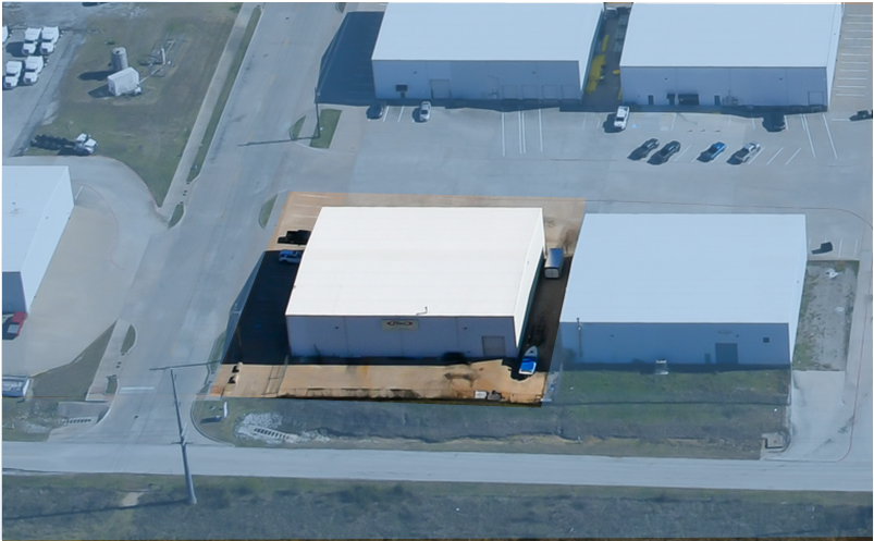 More Photos Of 3500 Shelby Ln, Denton Warehouse For Lease
