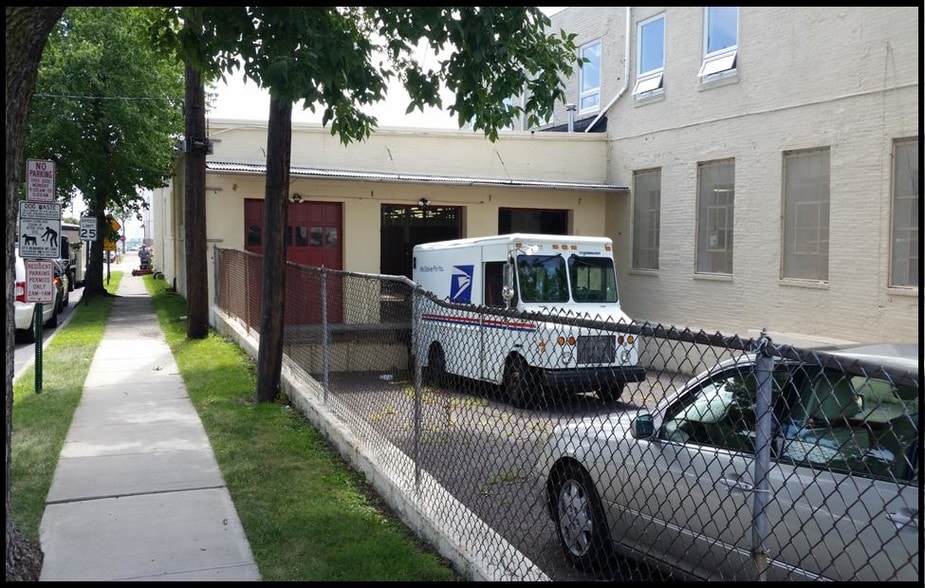 More Photos Of 331-333 1st St, Carlstadt Warehouse For Lease