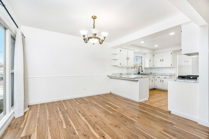 More Photos Of 4376 W 134th St, Hawthorne Apartments For Sale