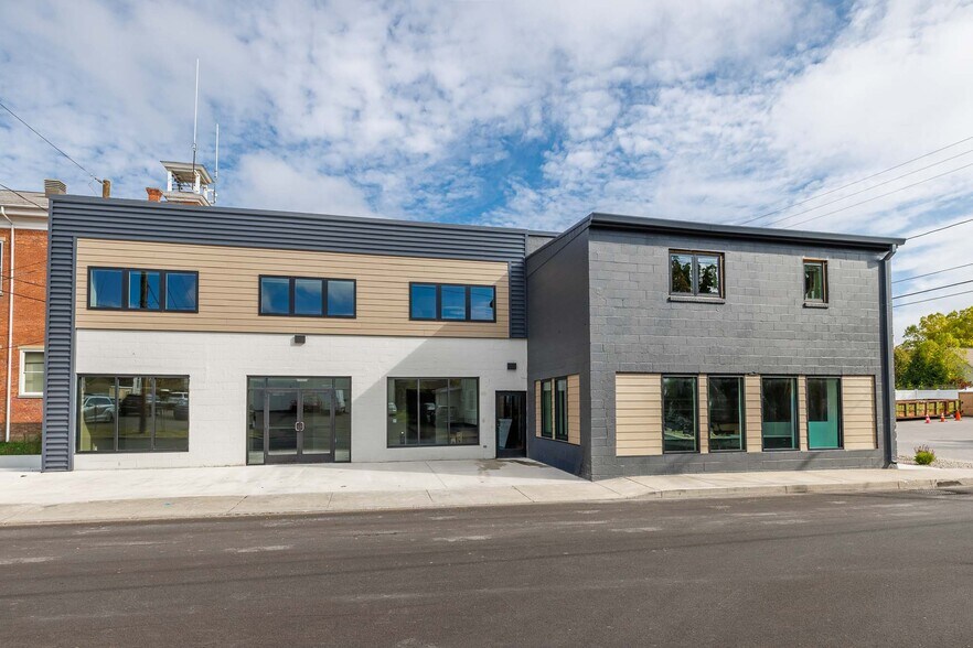 Primary Photo Of 5 Chestnut St, Geneseo Storefront Retail Office For Lease