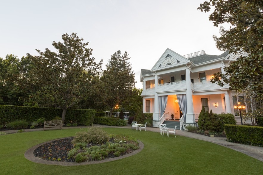 Primary Photo Of 443 Brown St, Napa Hotel For Sale