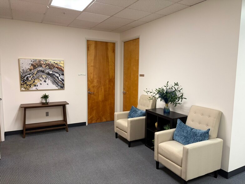 More Photos Of 26060 Acero, Mission Viejo Office For Sale