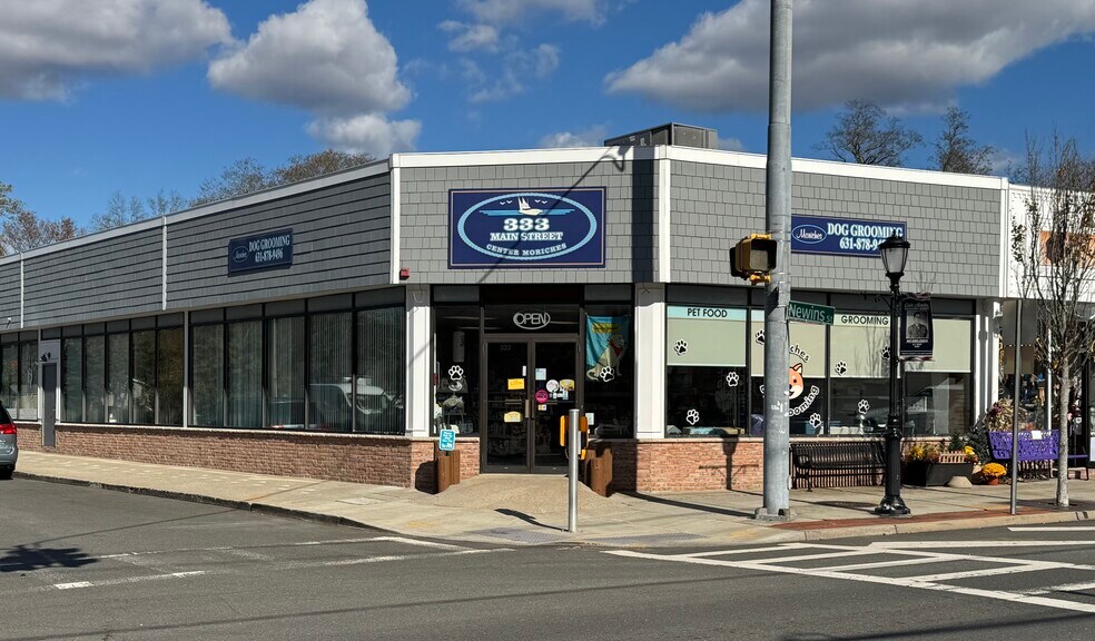 More Photos Of 333 Main St, Center Moriches Storefront For Lease