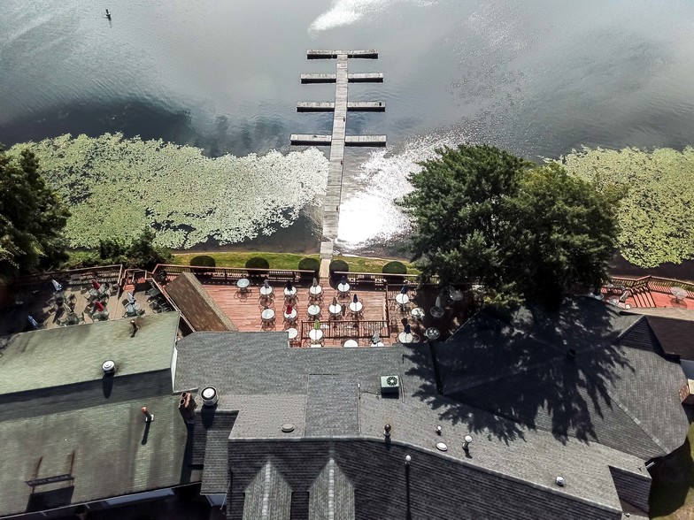 More Photos Of 141 Congamond Rd, Southwick Restaurant For Lease