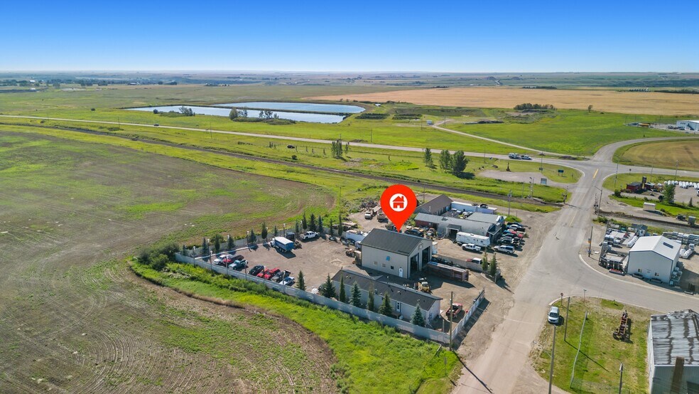 More Photos Of 81 Barstow St, Carseland Auto Repair For Sale