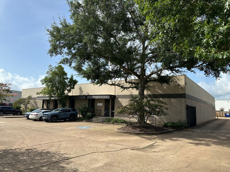 Primary Photo Of 10011 W Gulf Bank Rd, Houston Light Manufacturing For Lease