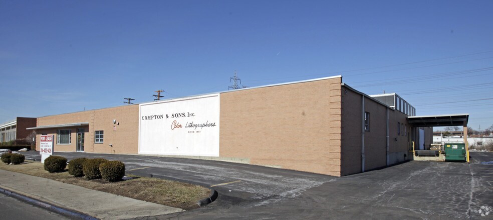 More Photos Of 10645 Baur Blvd, Saint Louis Warehouse For Lease