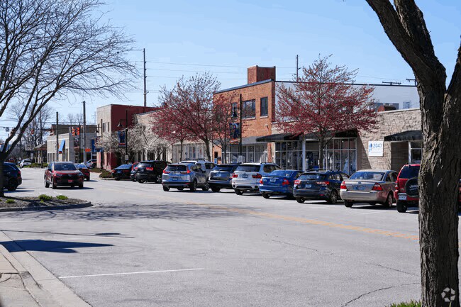 More Photos Of 9620 Farmer Dr, Highland Apartments For Sale