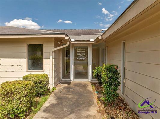 More Photos Of 512 Sumter St, Montezuma Medical For Sale