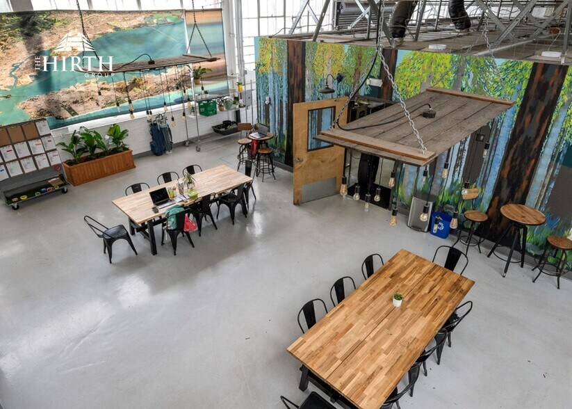 More Photos Of 2321 Filbert St, Oakland Warehouse For Sale