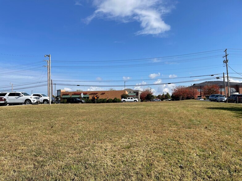 More Photos Of 209 Foothills Mall, Maryville Land For Sale
