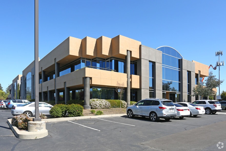 More Photos Of 5250 Claremont Ave, Stockton Office For Lease