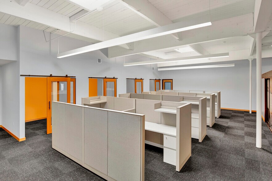 More Photos Of 454 SE 187th Ave, Portland Office For Lease