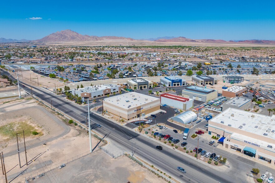 More Photos Of 5470 Stephanie St, Las Vegas Warehouse For Lease